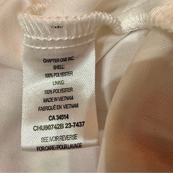 Tie-Neck Blouse in Red and White - Poppies with Shimmer - Picture 5 of 6